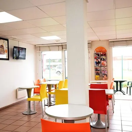 Premiere Classe Bordeaux Sud Bersol فندق بيساك